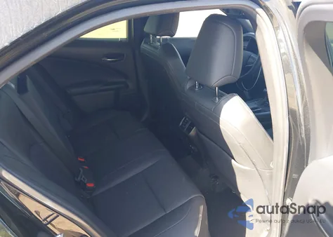 2020 Lexus Ux 200 z USA, uszkodzony, nr VIN JTHP3JBH7L2027198